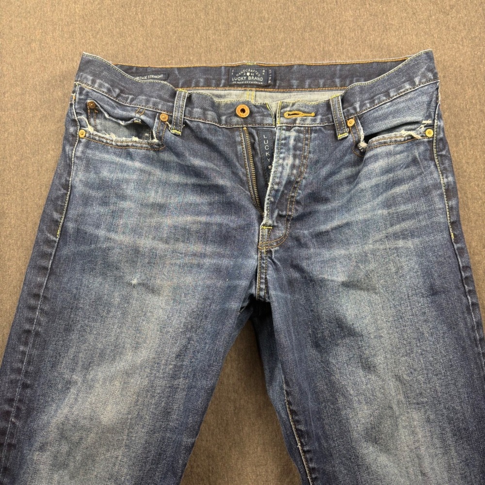 Lucky Brand Jeans Mens 34x32 Vintage Straight Dark Wash Distressed Denim - Picture 1 of 16